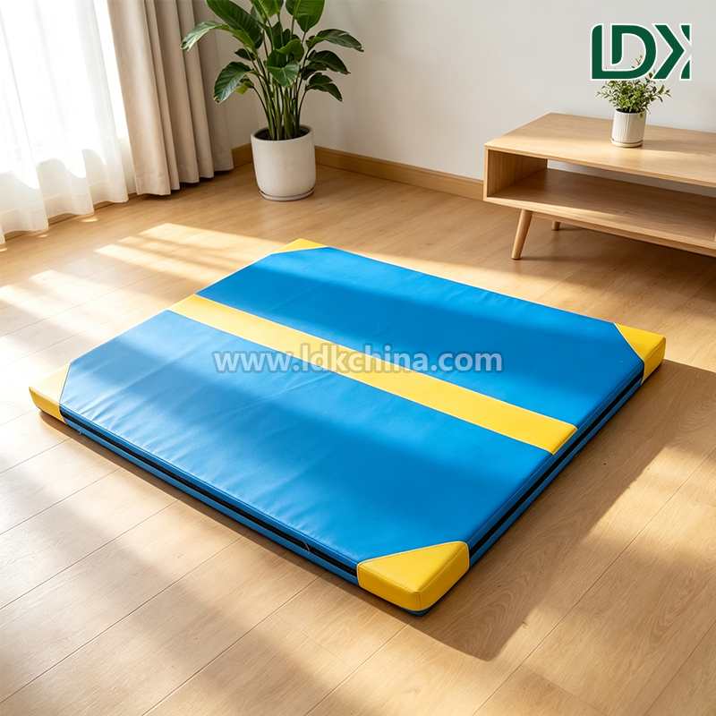 Washable Small Gym Mat Soft Cushioning Floor Exercise Pad Space Saving Workout Mat for Apartment Home Gym