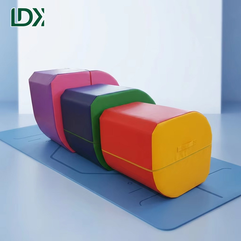 Wholesale Irregular Gymnastic Mat High Density PVC Foam Tumble Mat for OEM Custom Logo Sports Equipment Distribution Featured Image