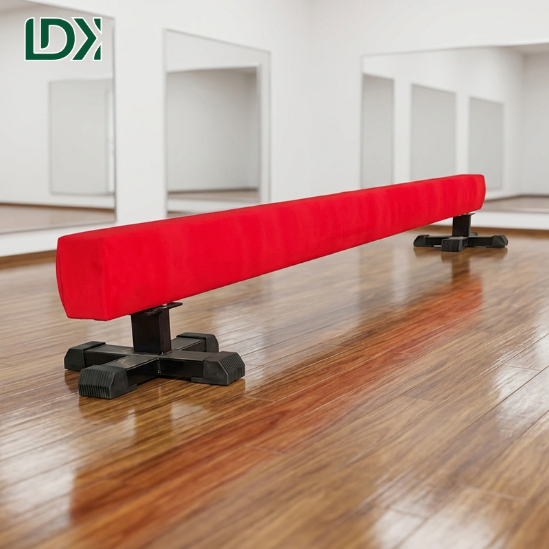 School Sports Equipment 3 m Wooden Balance Beams With Fixed Height for Physical Education Training