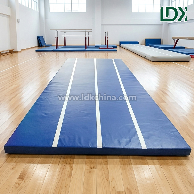 Durable Gymnastics Safety Mat Waterproof PVC Leather Impact Absorption Cushion for Professional Athletes Gym Use