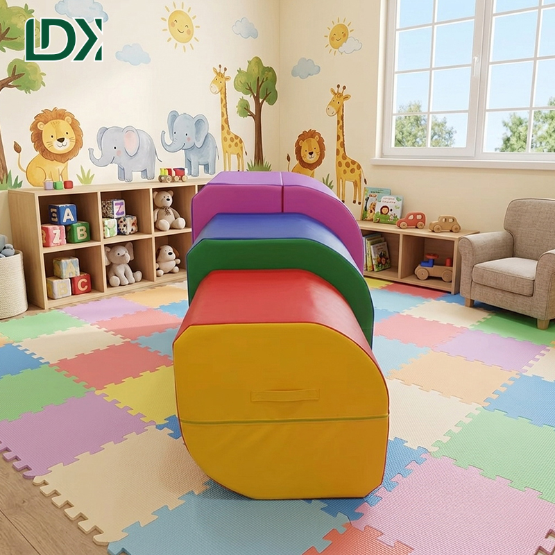 Wholesale Irregular Gymnastic Mat High Density PVC Foam Tumble Mat for OEM Custom Logo Sports Equipment Distribution
