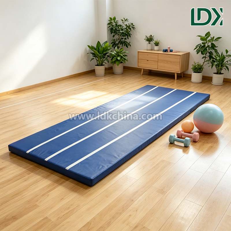 Durable Gymnastics Safety Mat Waterproof PVC Leather Impact Absorption Cushion for Professional Athletes Gym Use