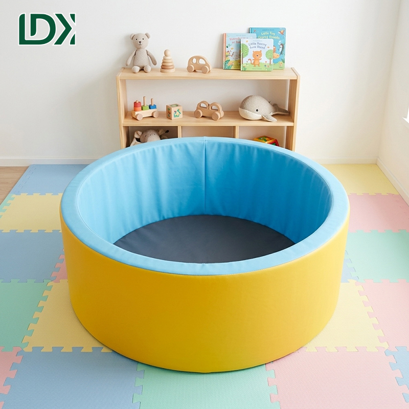 Portable Roll-Up Gymnastics Mat for Kids Lightweight Gymnastics Roll for Children Home Gym Practice