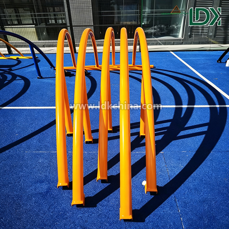 Panoramic Fixed Roof Padel Court Hot Dipped Galvanized Steel Frame LED Lighting All Weather Roofed Padel Court
