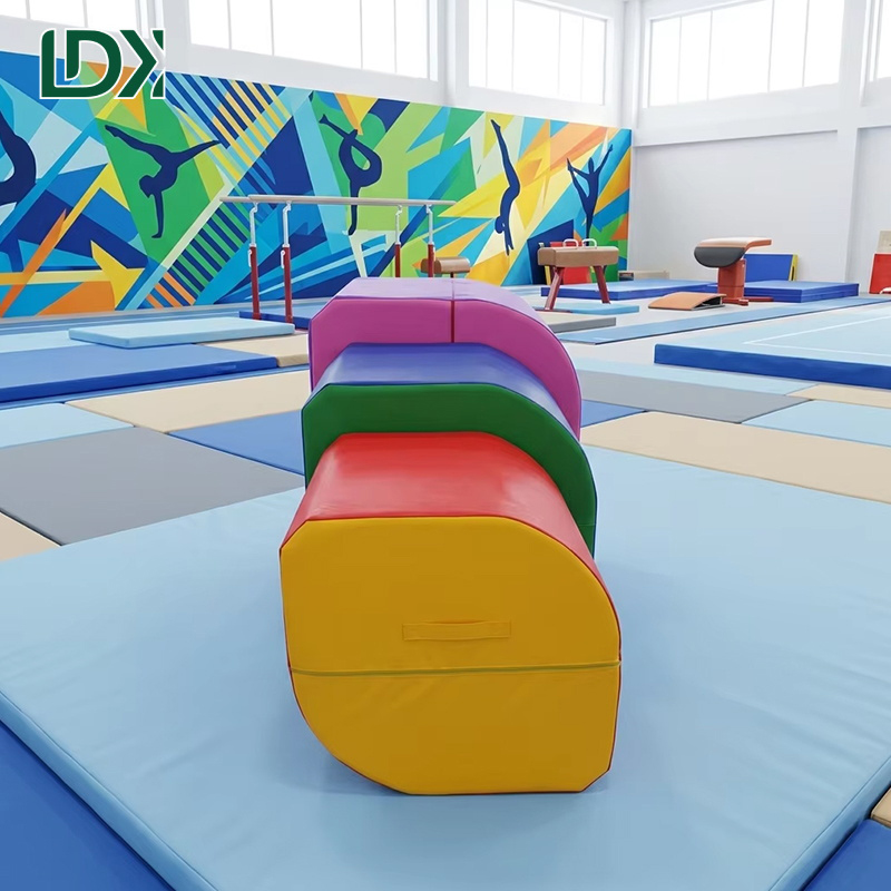 Wholesale Irregular Gymnastic Mat High Density PVC Foam Tumble Mat for OEM Custom Logo Sports Equipment Distribution