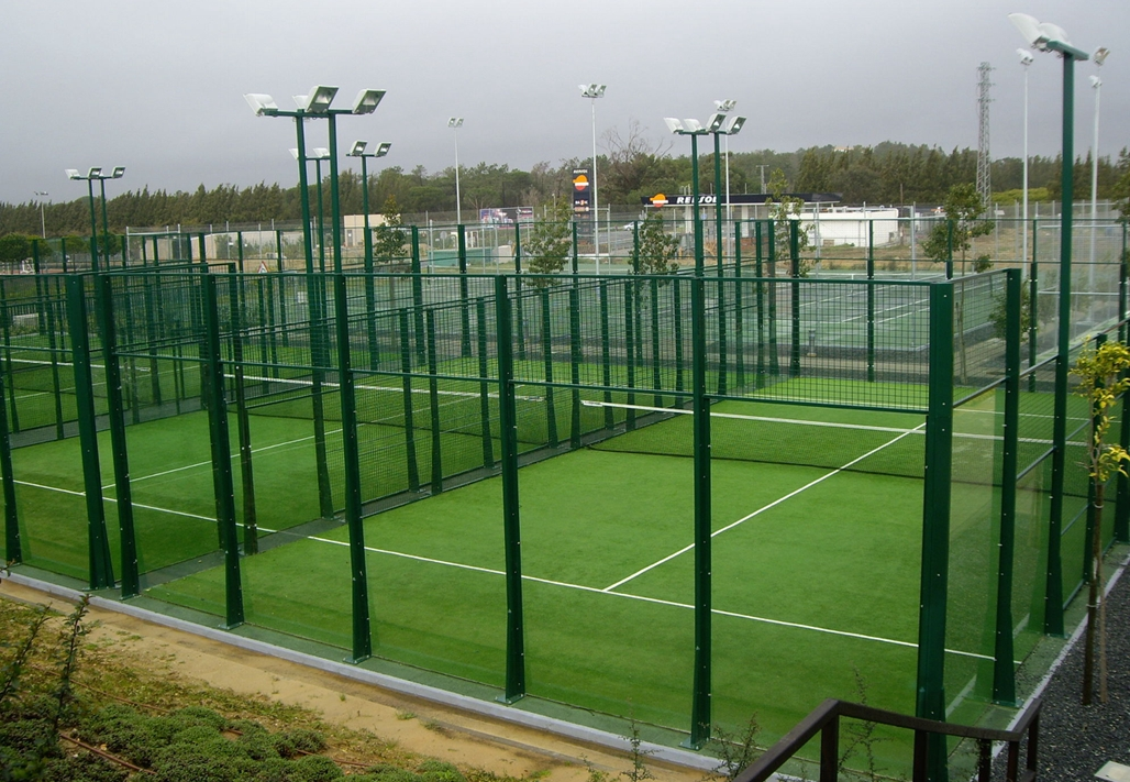 How Paddle Tennis Differs From Tennis