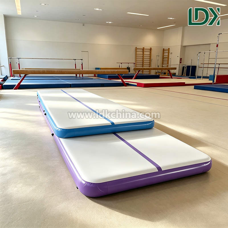 Custom Logo Gymnastic Inflatable Mat Air Track Tumbling Mat Pump Included for Cheerleading Dance Training