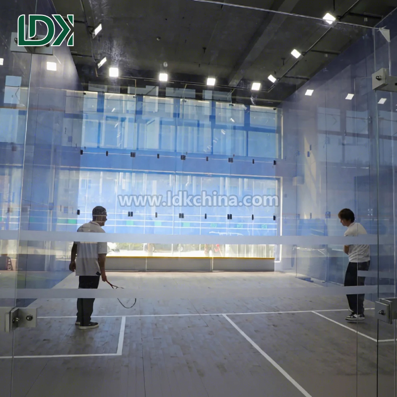 Professional Squash Court Construction with Standard Safety Tempered Glass Walls and Shock Absorbent Wood Flooring