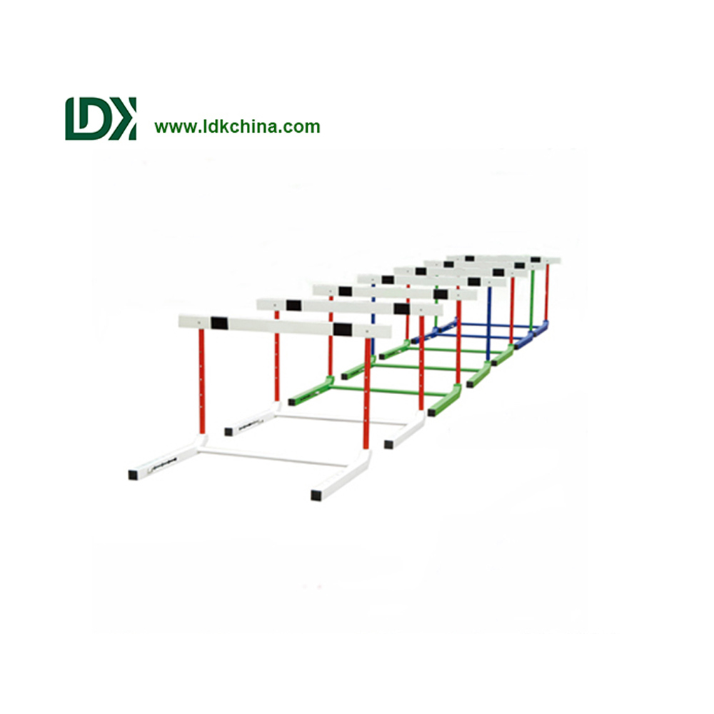 Obstacle utilitzat equips de pista i camp d'alta qualitat per a la competència