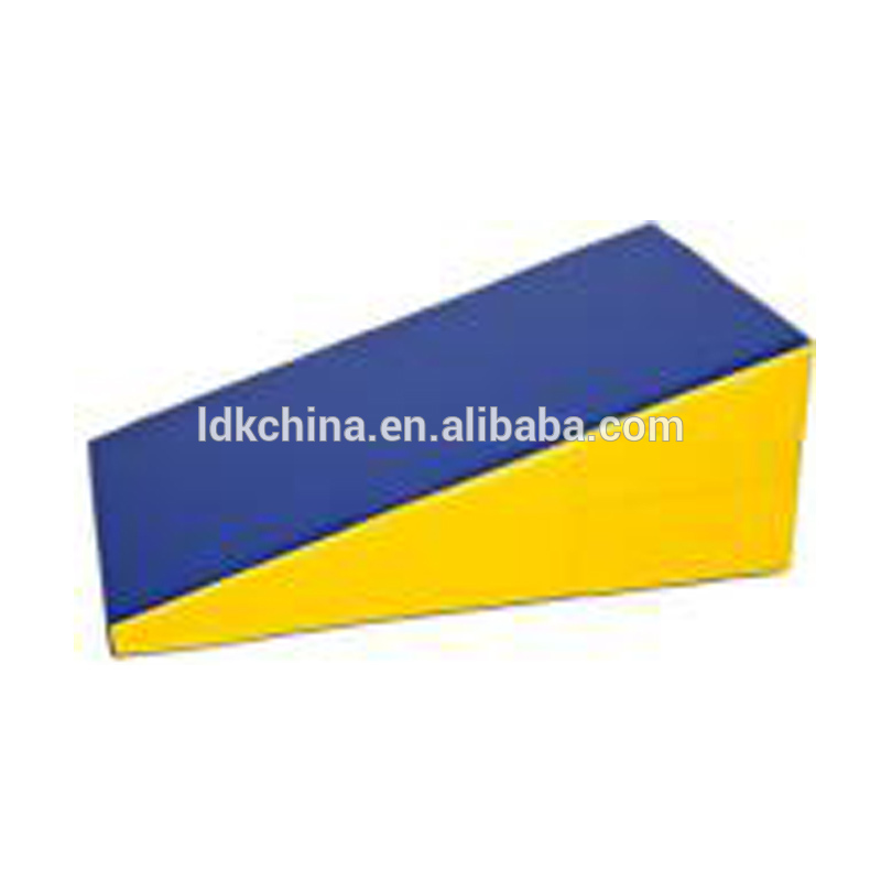 China Cheap price Adjustable Height Basketball - Soft PVC gymnastics tumbling mat triangle sloped folding mats – LDK