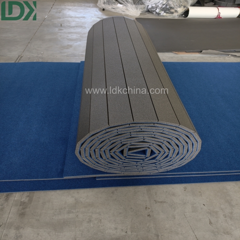 Portable Flexibility Roll Mats for Training Room Non Slip XPE Roll Out Mat for Martial Arts Floor