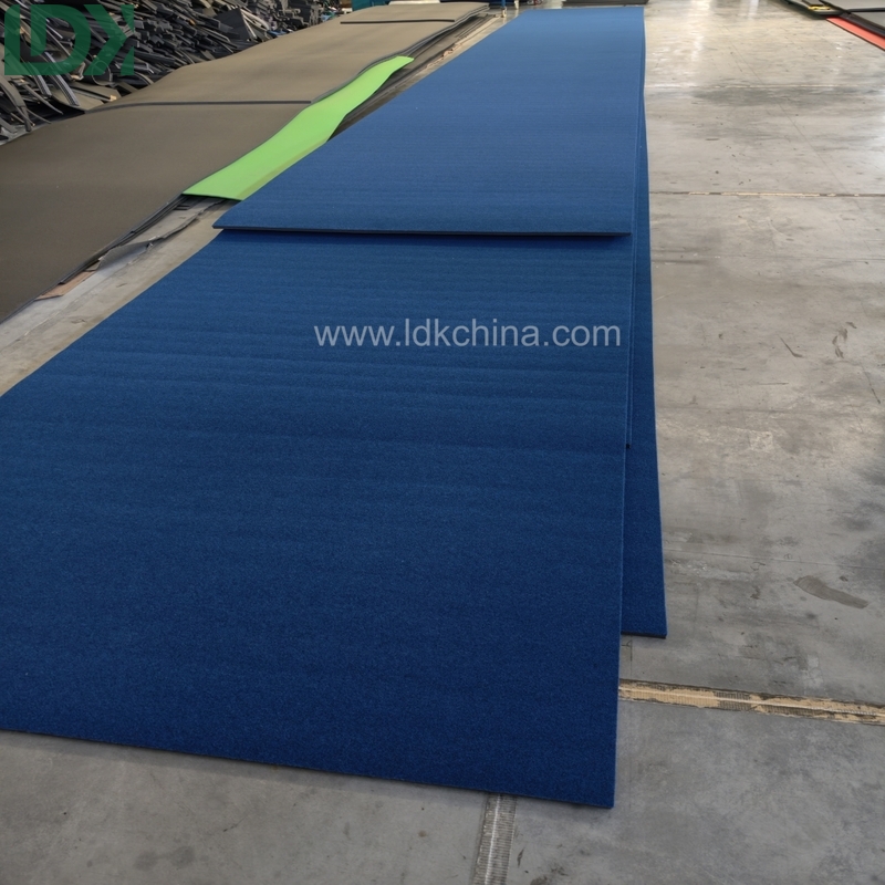 Portable Flexibility Roll Mats for Training Room Non Slip XPE Roll Out Mat for Martial Arts Floor
