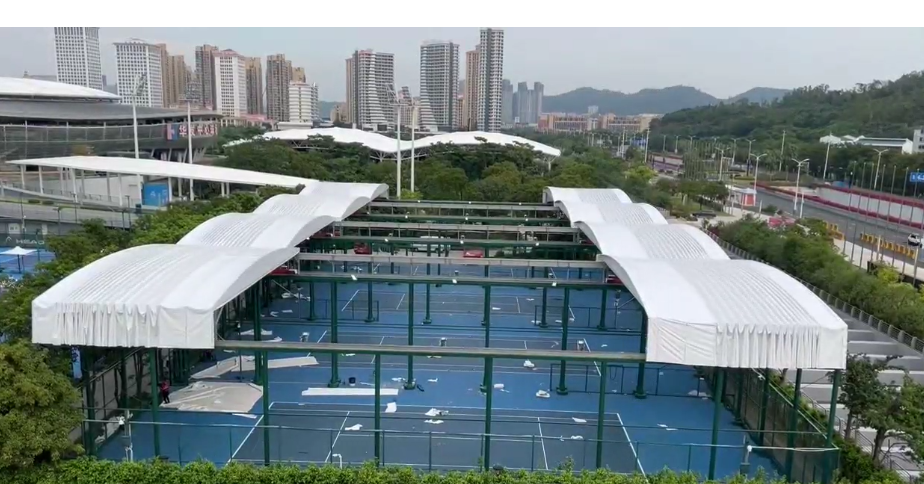 Mobile padel Courts: Commercial Opportunities and Events