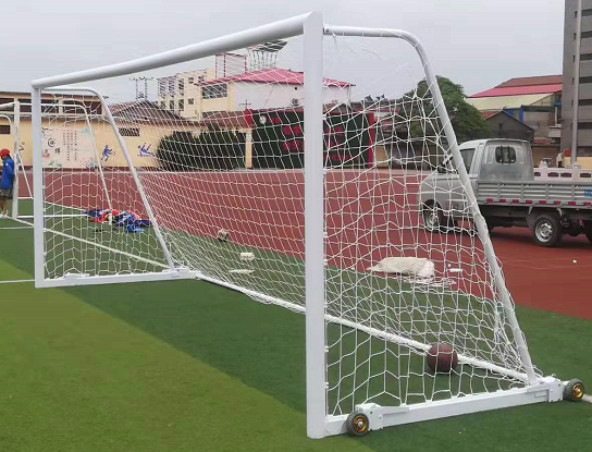https://www.alibaba.com/product-detail/Aluminum-Movable-Full-Size-Football-Net_1600302574665.html?spm=a2700.details.0.0.7bfe562cDyzexS