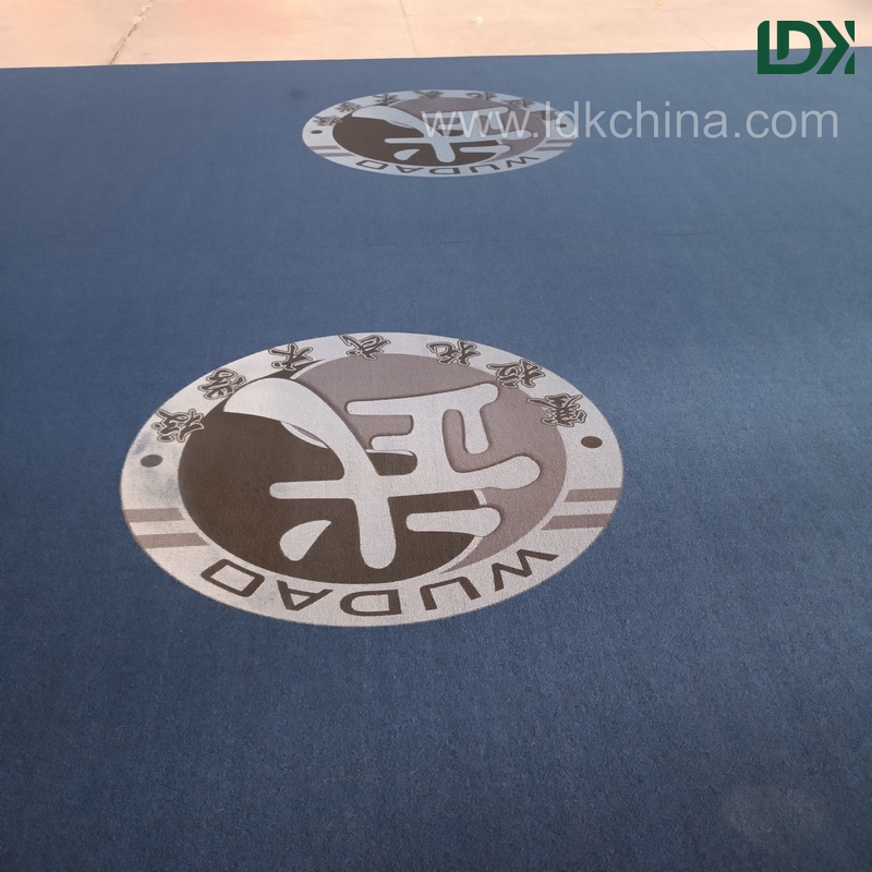 Professional Roll Mat Customized Thickness for Gymnastics Flooring